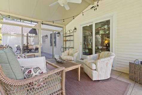 17 Cross Hill Road Cape Elizabeth ME 04107