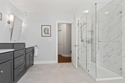 17 Cross Hill Road Cape Elizabeth ME 04107