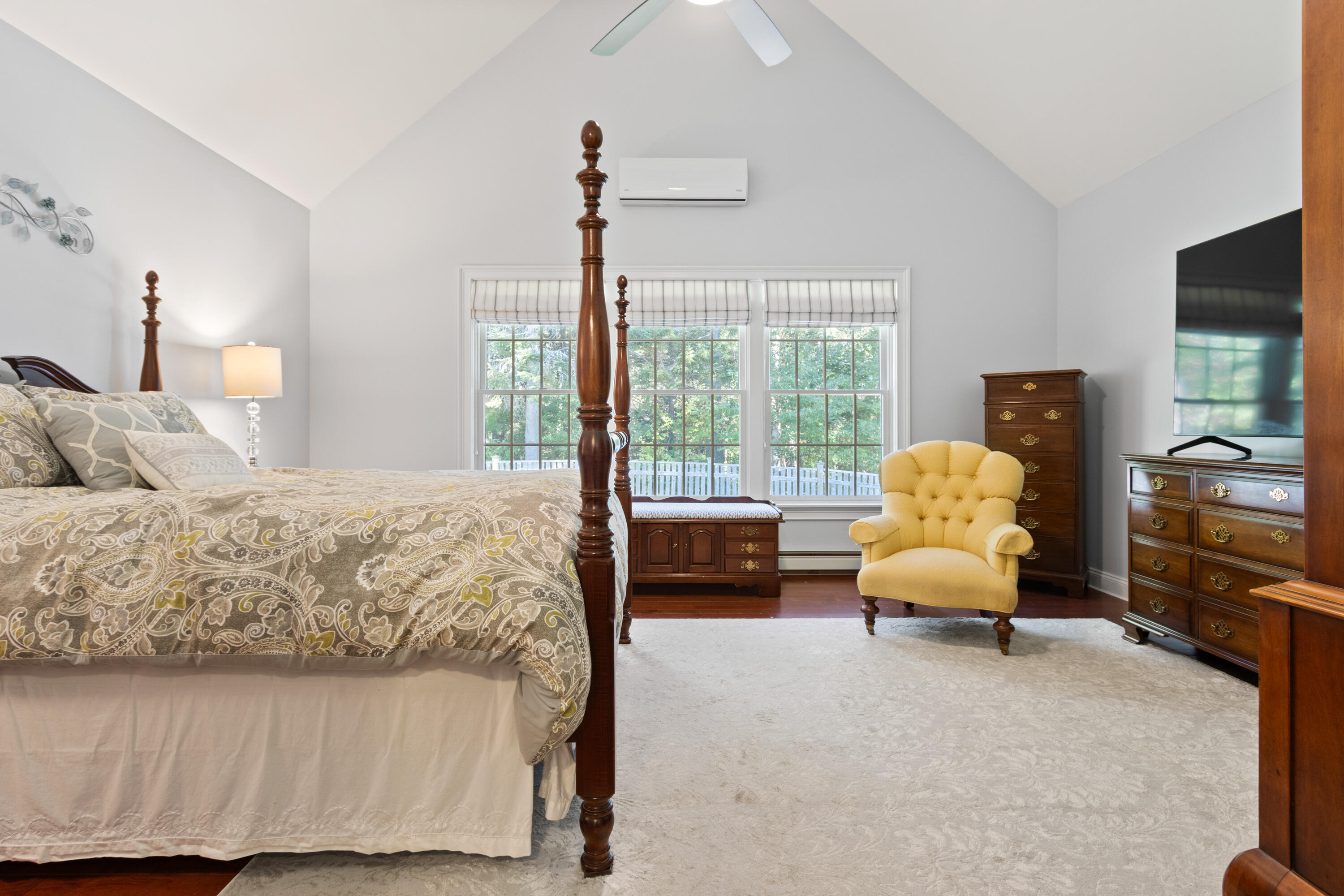 17 Cross Hill Road Cape Elizabeth ME 04107