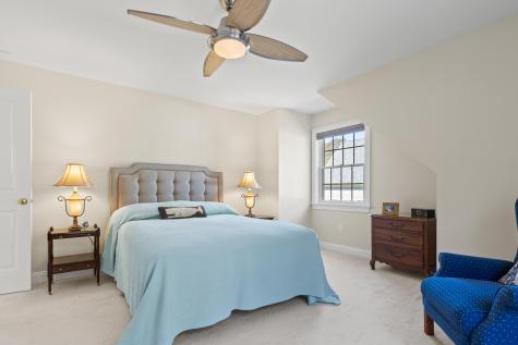 17 Cross Hill Road Cape Elizabeth ME 04107