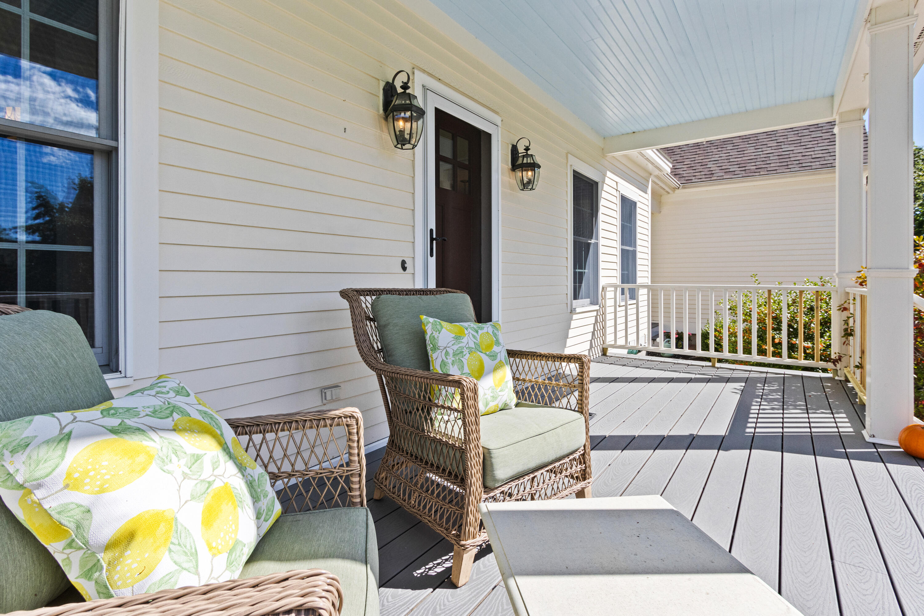 17 Cross Hill Road Cape Elizabeth ME 04107