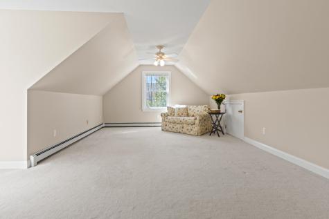 17 Cross Hill Road Cape Elizabeth ME 04107