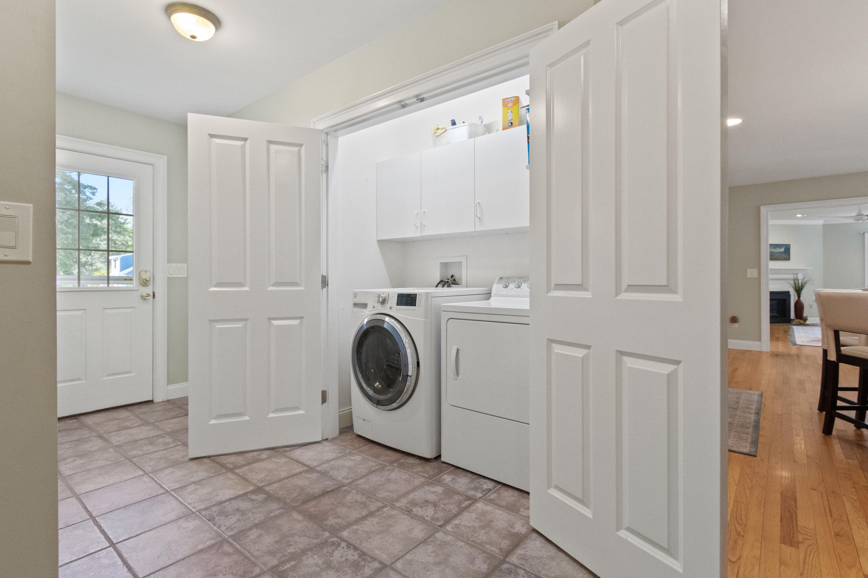 17 Cross Hill Road Cape Elizabeth ME 04107