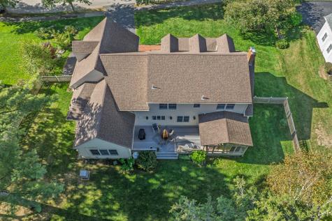 17 Cross Hill Road Cape Elizabeth ME 04107