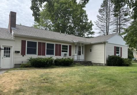 17 Rand Road Yarmouth ME 04096