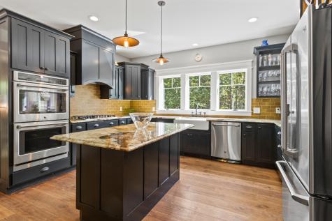 9 Apple Ridge Road Freeport ME 04032