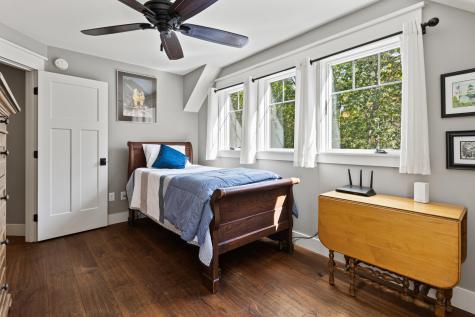 9 Apple Ridge Road Freeport ME 04032