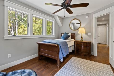 9 Apple Ridge Road Freeport ME 04032