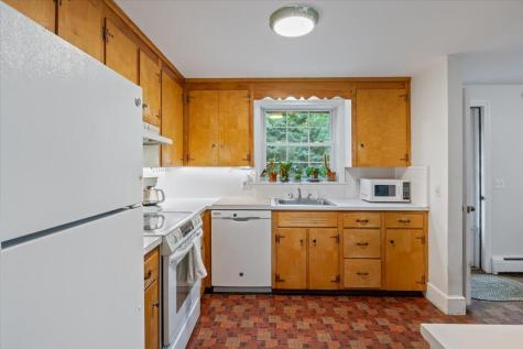 6 Cottage Farms Road Cumberland ME 04021