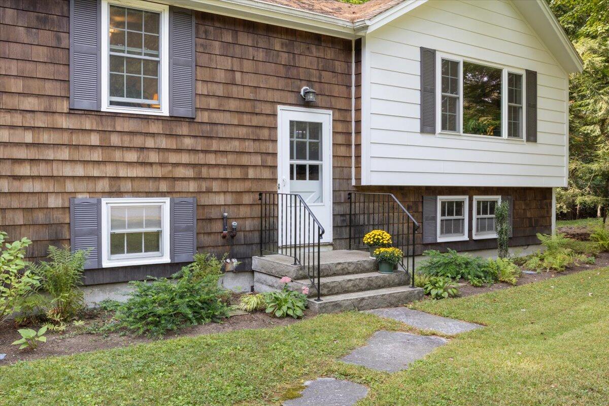 6 Cottage Farms Road Cumberland ME 04021