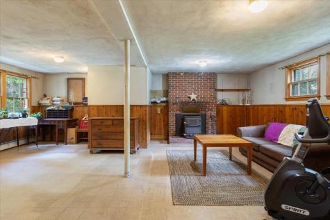 6 Cottage Farms Road Cumberland ME 04021