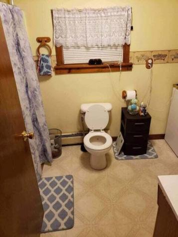 6 Mitchell Lane Gouldsboro ME 04607