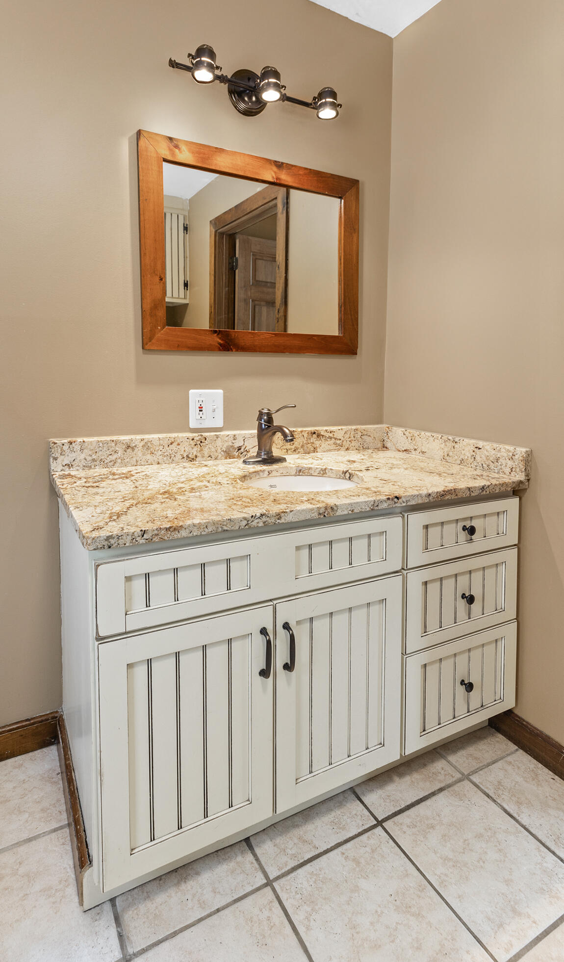 2206 Carmel Road N Newburgh ME 04444