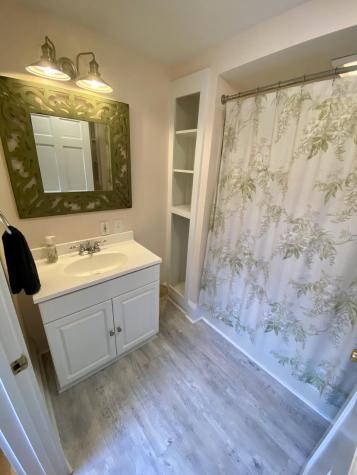 760 West Auburn Road Auburn ME 04210
