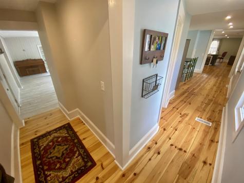760 West Auburn Road Auburn ME 04210