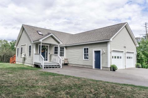 533 Lebanon Road Winterport ME 04496