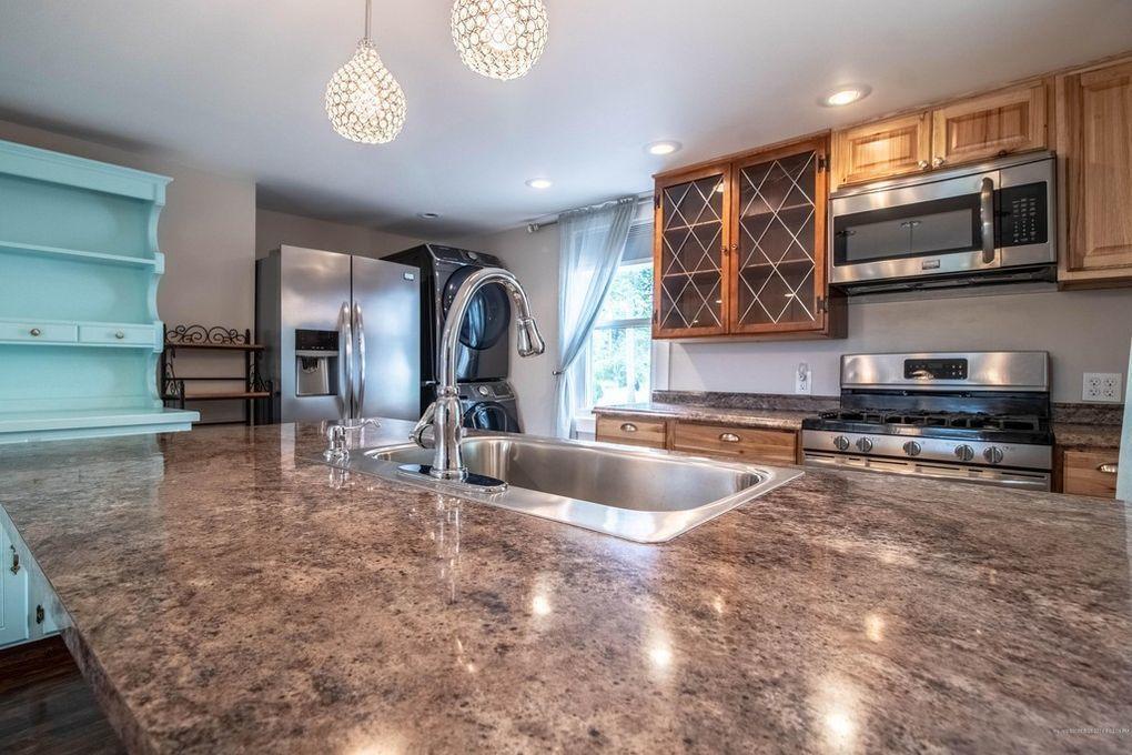 16 Bartlett Street Saco ME 04072