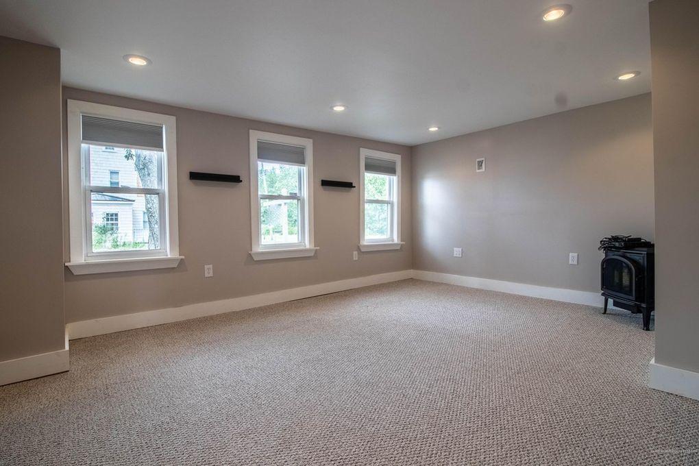 16 Bartlett Street Saco ME 04072