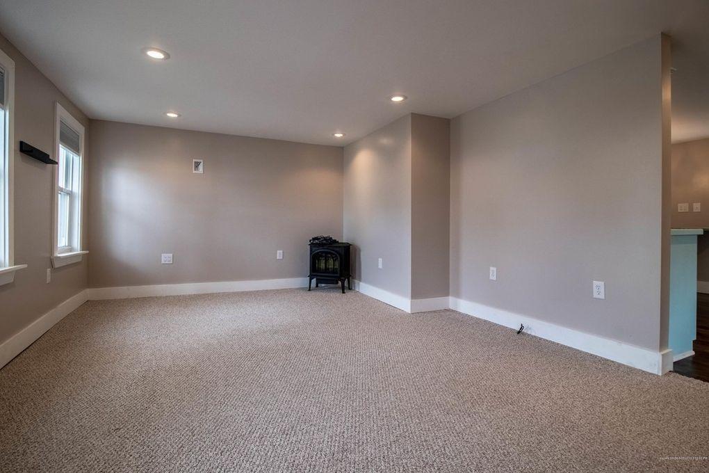 16 Bartlett Street Saco ME 04072