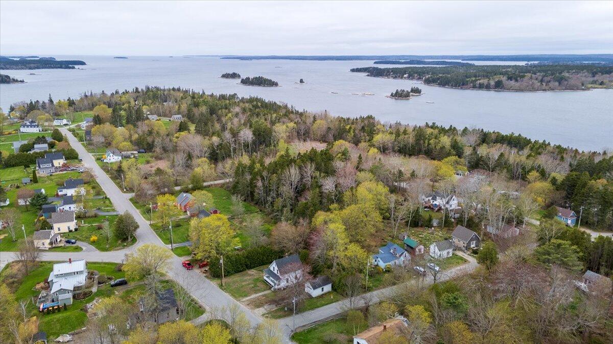 127 Harbor Road Friendship ME 04547