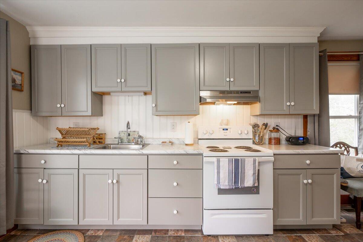 127 Harbor Road Friendship ME 04547