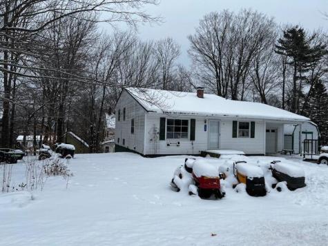 124 Broadway Street Baileyville ME 04694