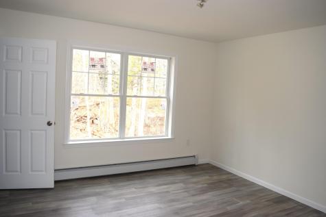 48 Fisher Drive Limerick ME 04048