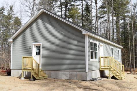 48 Fisher Drive Limerick ME 04048