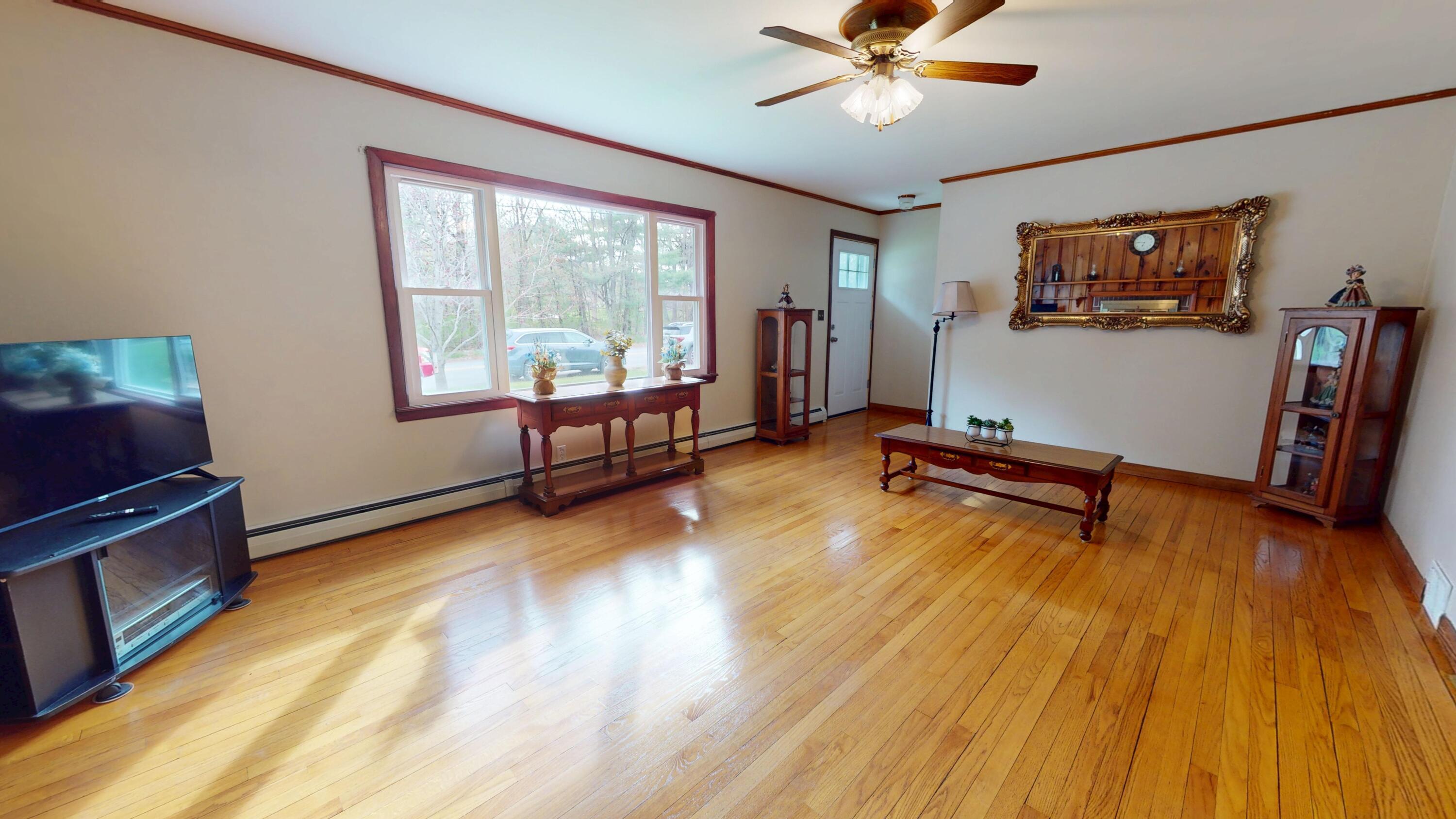 48 S Lisbon Road Lewiston ME 04240