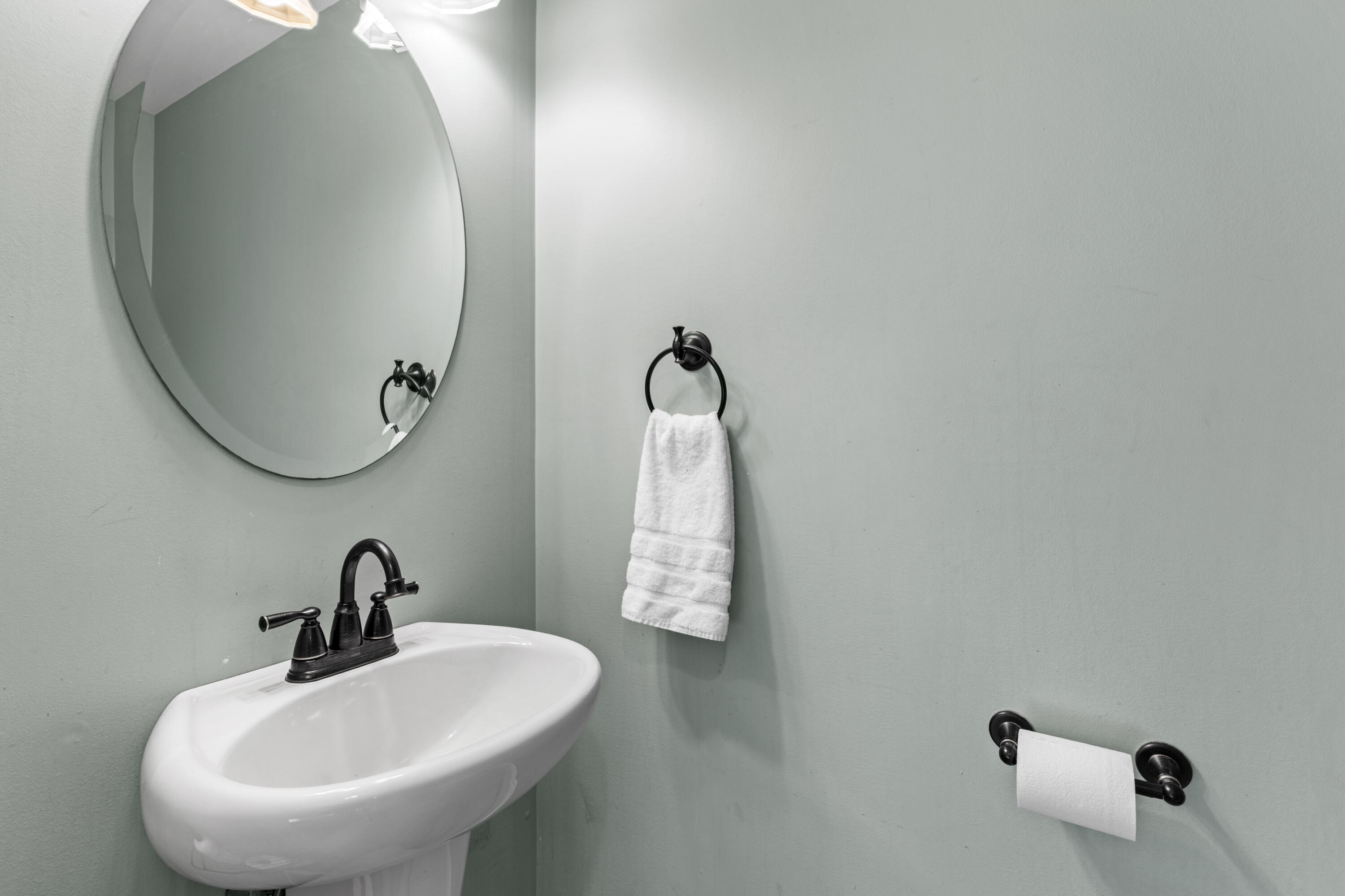 58 Hardy Road Falmouth ME 04105