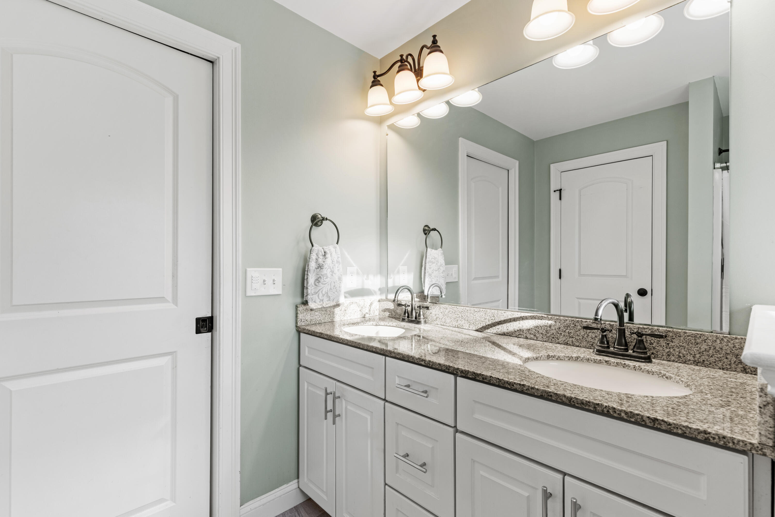 58 Hardy Road Falmouth ME 04105