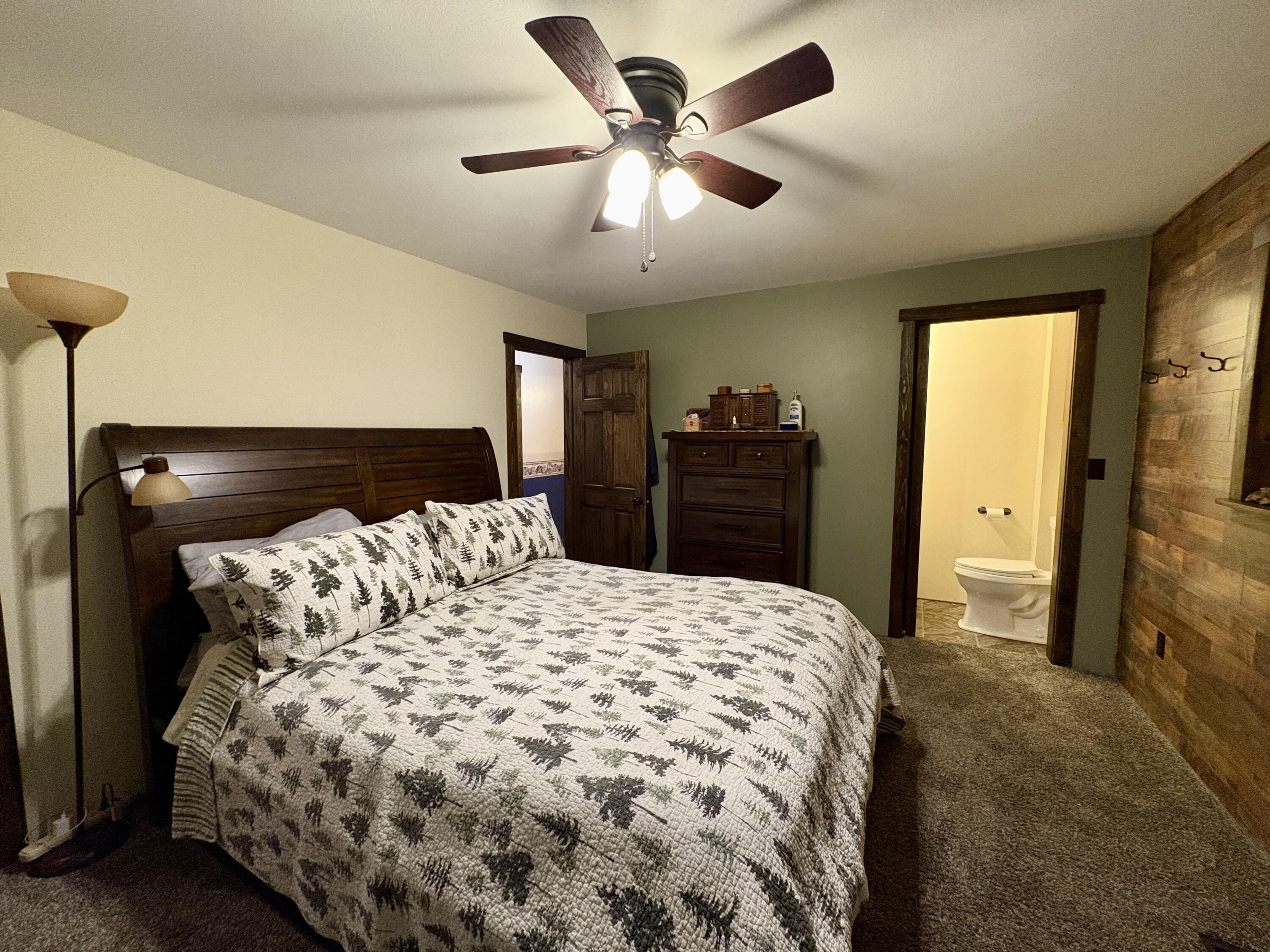 557 Enfield Road Lincoln ME 04457