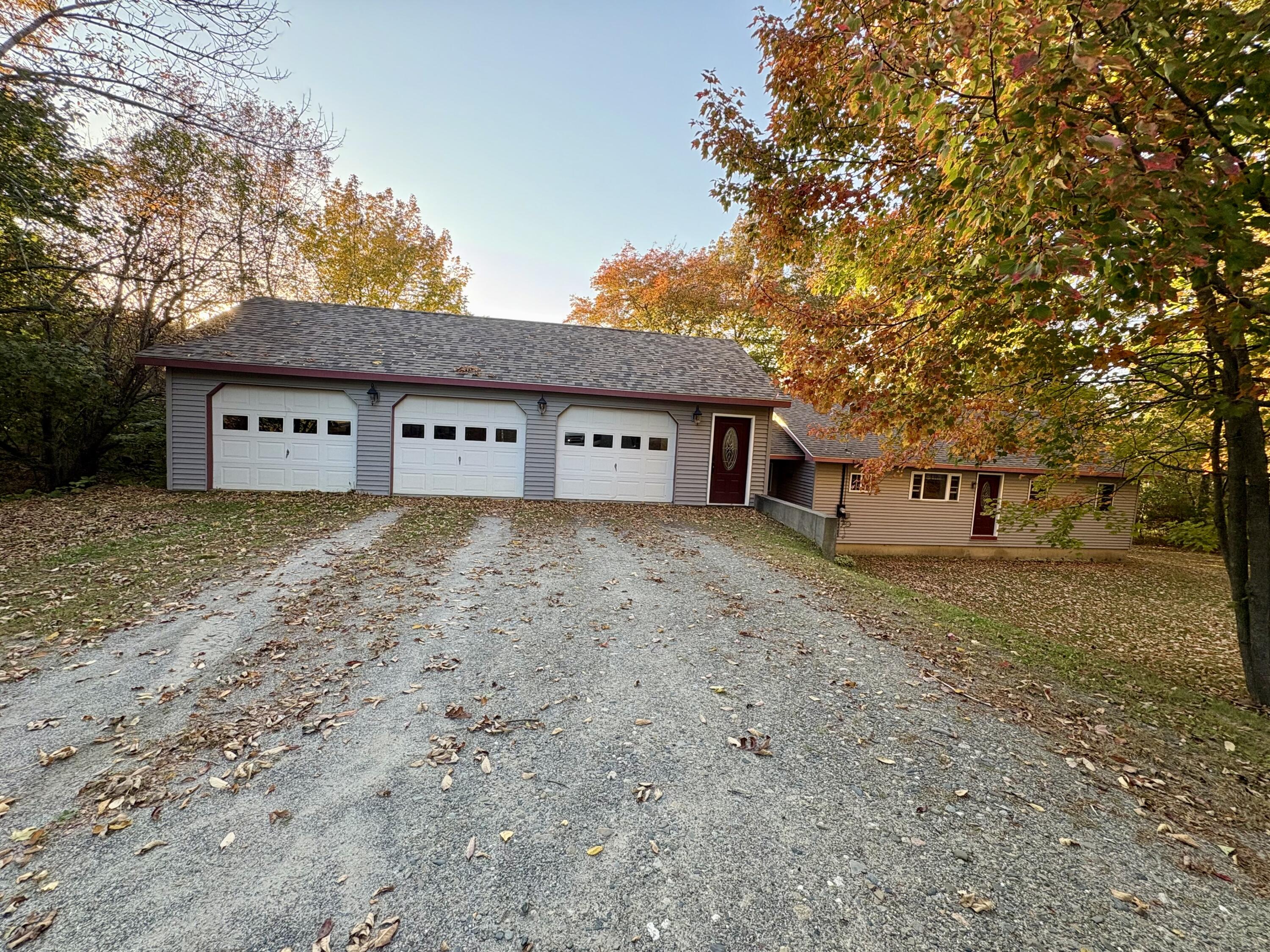 557 Enfield Road Lincoln ME 04457