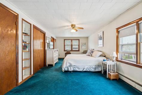 125 Ledgewood Drive Falmouth ME 04105