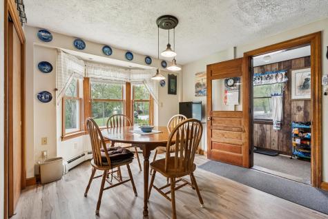 125 Ledgewood Drive Falmouth ME 04105
