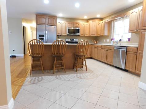 17 Aspen Way Turner ME 04282