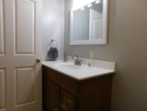 17 Aspen Way Turner ME 04282