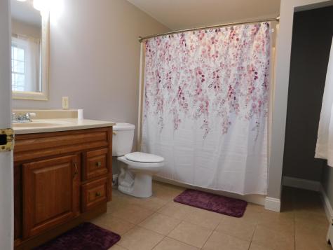 17 Aspen Way Turner ME 04282