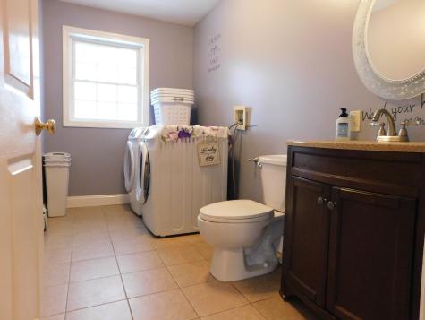 17 Aspen Way Turner ME 04282