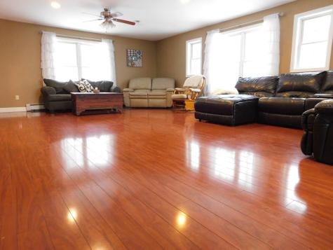 17 Aspen Way Turner ME 04282