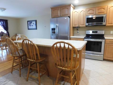 17 Aspen Way Turner ME 04282