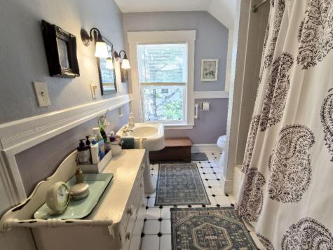 150 Greenwood Avenue Farmington ME 04938