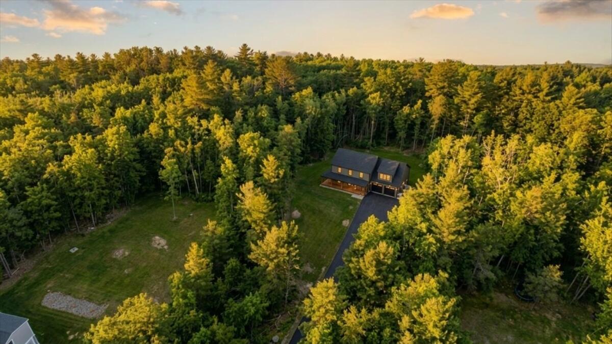 321 Pownal Road Freeport ME 04032