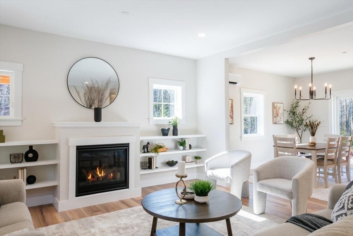 321 Pownal Road Freeport ME 04032