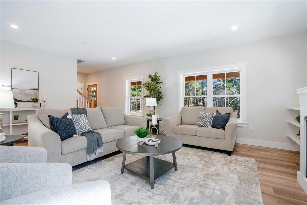 321 Pownal Road Freeport ME 04032