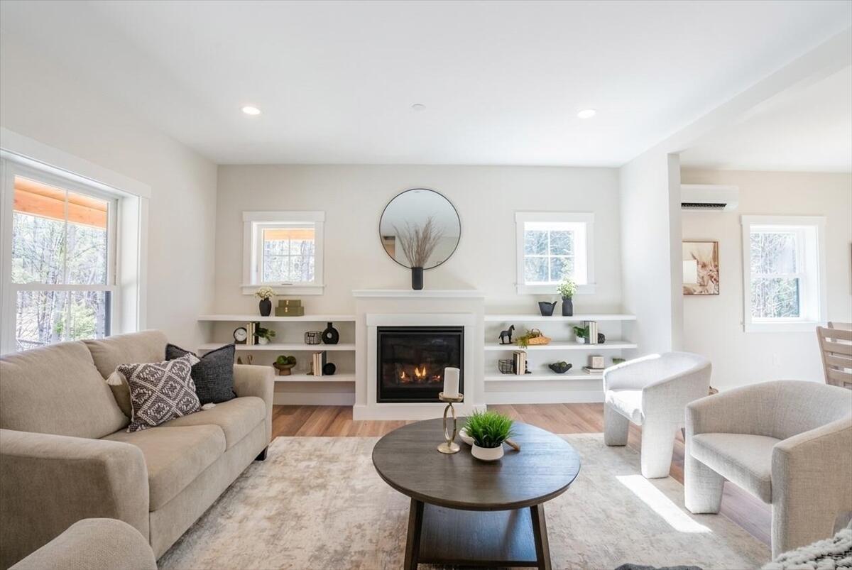 321 Pownal Road Freeport ME 04032