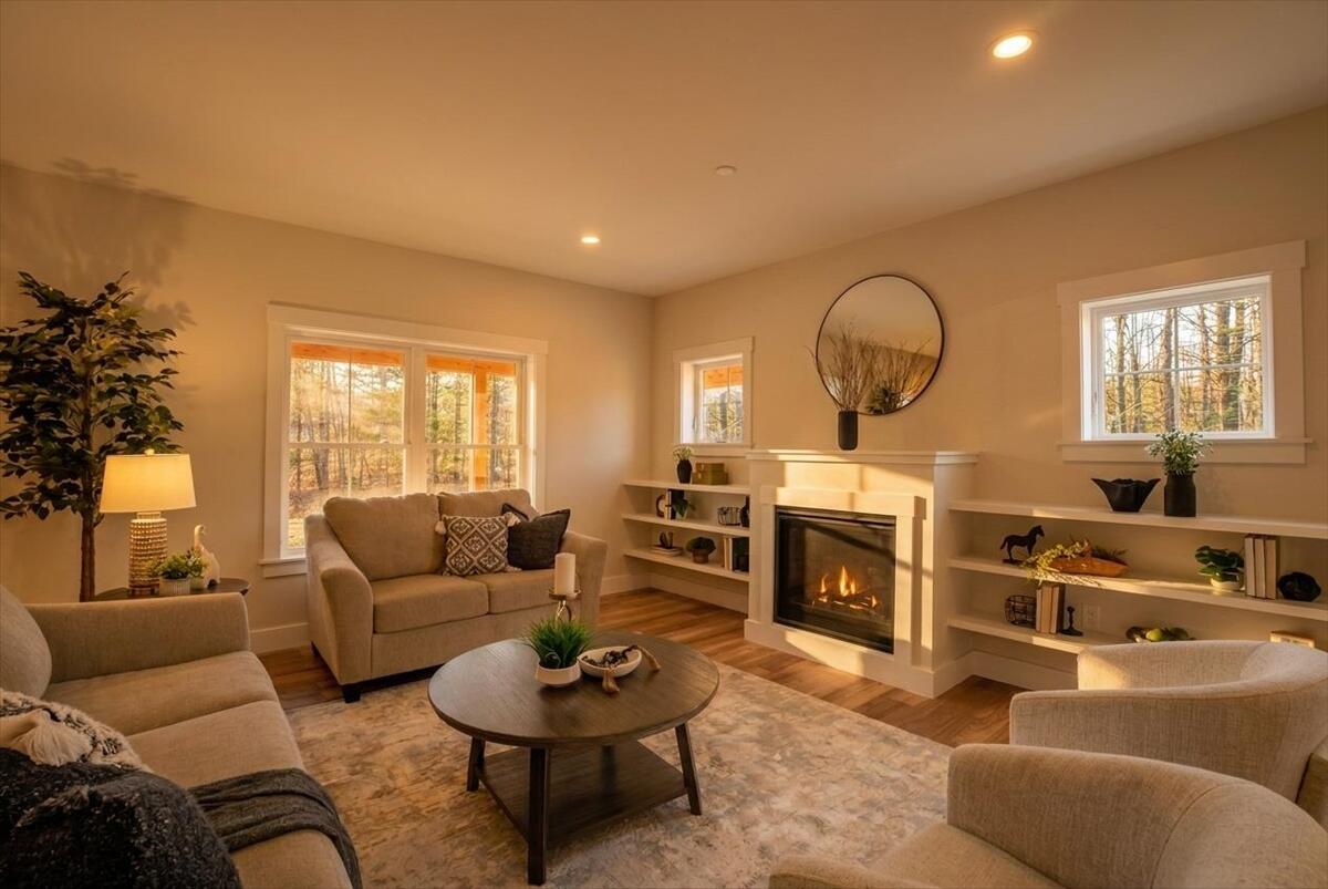 321 Pownal Road Freeport ME 04032