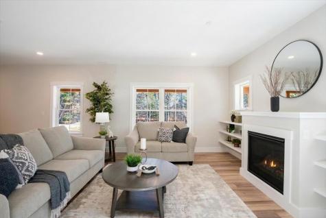 321 Pownal Road Freeport ME 04032