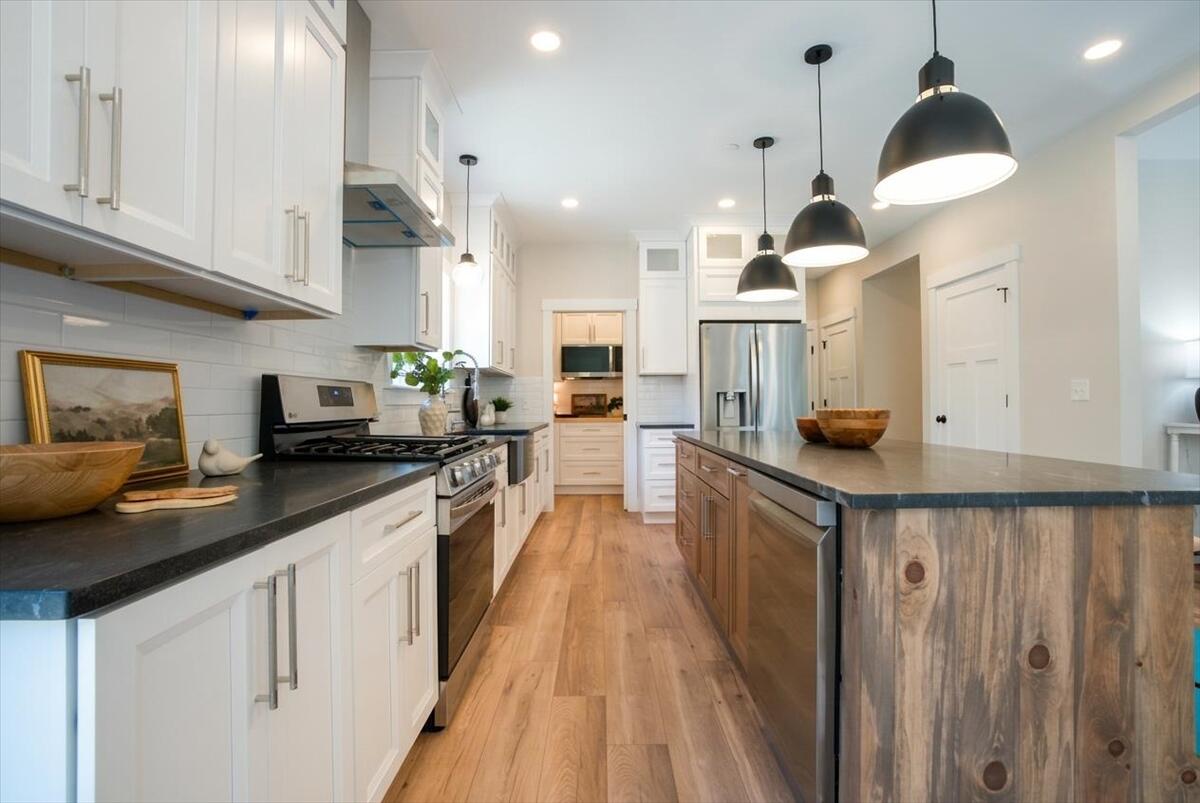 321 Pownal Road Freeport ME 04032