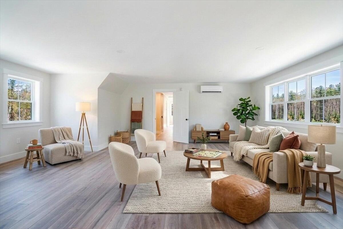 321 Pownal Road Freeport ME 04032